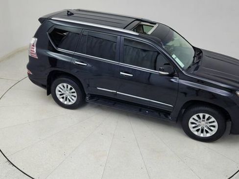 Used 2018 Lexus GX 460 Premium w/ Premium Package image 79