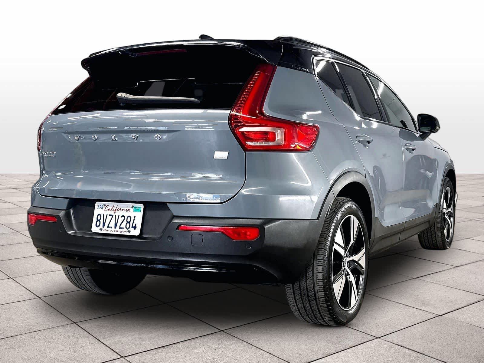 Used 2021 Volvo XC40 P8 Recharge w/ Advanced Package AWD/4WD image 14