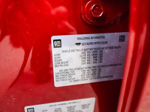 New 2026 GMC Sierra 2500 AT4 w/ AT4 Premium Plus Package image 39