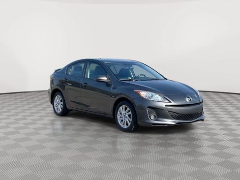 Used 2013 MAZDA MAZDA3 i Grand Touring FWD image 2