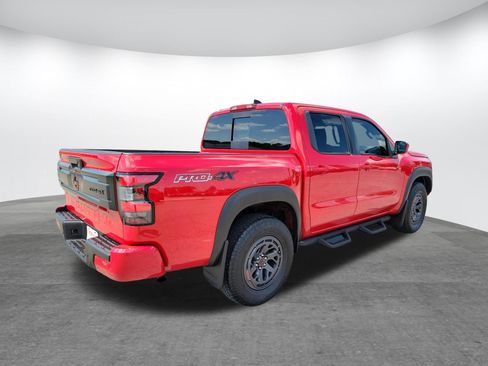 Used 2025 Nissan Frontier PRO-4X AWD/4WD image 5