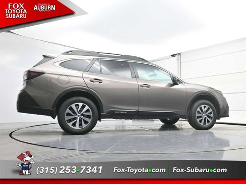 Used 2021 Subaru Outback Premium AWD/4WD image 21
