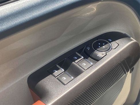 New 2025 Ford Maverick Lariat image 15