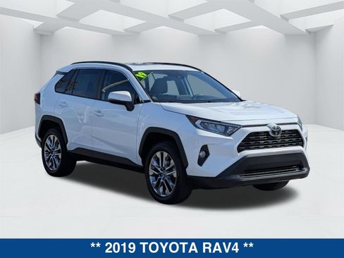 Used 2019 Toyota RAV4 XLE Premium w/ Cold Weather Package image 2