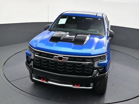 Used 2024 Chevrolet Silverado 1500 ZR2 w/ Technology Package AWD/4WD image 21