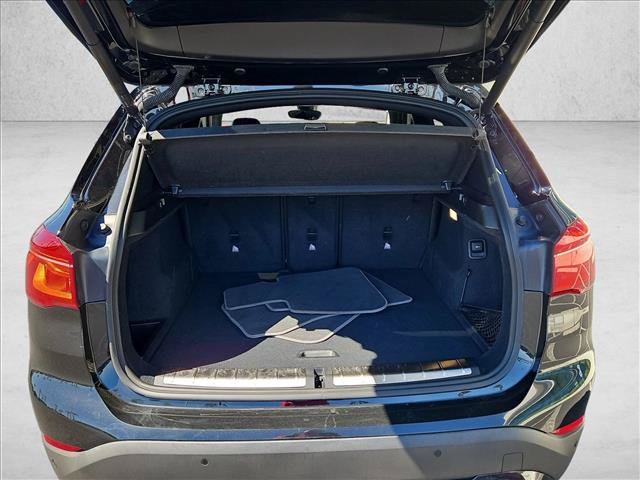 Used 2022 BMW X1 sDrive28i w/ Convenience Package FWD image 6
