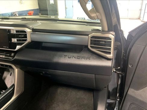 Used 2023 Toyota Tundra SR5 w/ SR5 Convenience Package AWD/4WD image 13