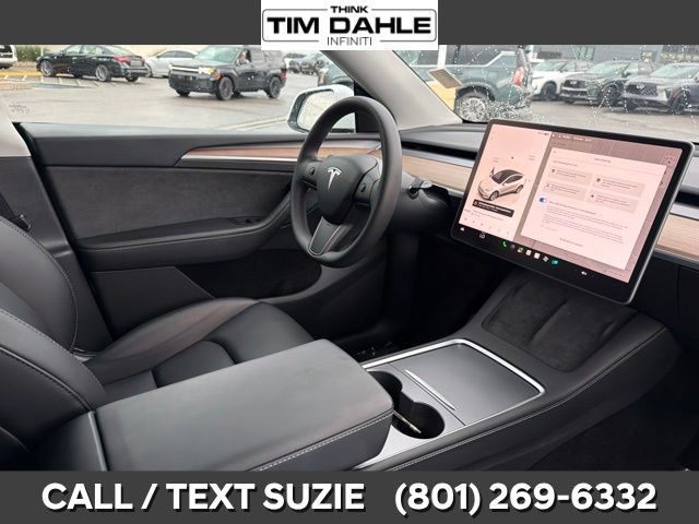 Used 2024 Tesla Model Y Long Range AWD/4WD image 18