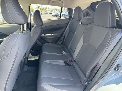 Used 2025 Subaru Crosstrek 2.5i Premium AWD/4WD image 31
