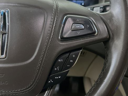 Used 2019 Lincoln MKZ Premiere image 17
