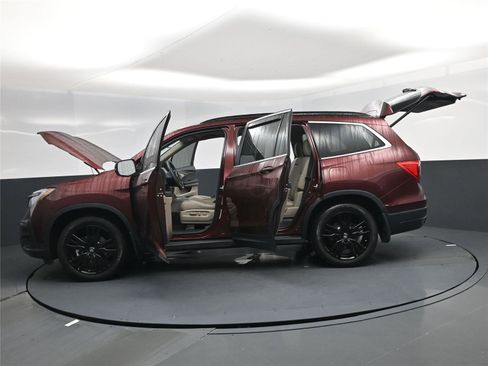 Used 2022 Honda Pilot Special Edition image 32