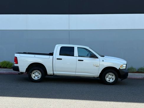 Used 2019 RAM 1500 Tradesman w/ Popular Equipment Group AWD/4WD image 6