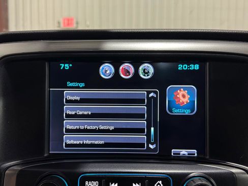 Used 2015 Chevrolet Silverado 2500 LT w/ LT Convenience Package image 14