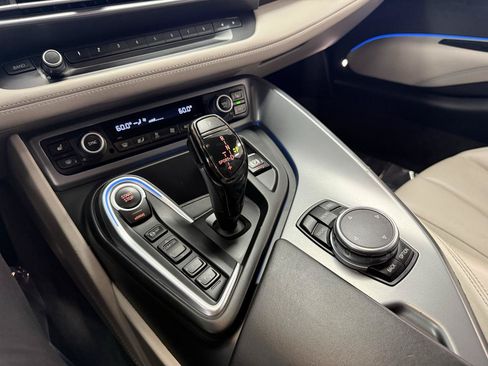 Used 2014 BMW i8 AWD/4WD image 17