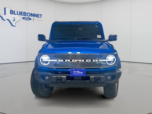 Certified 2025 Ford Bronco Badlands AWD/4WD image 2