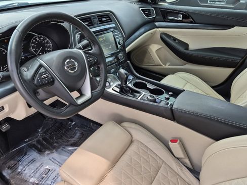 Used 2020 Nissan Maxima Platinum w/ Illumination Package FWD image 9