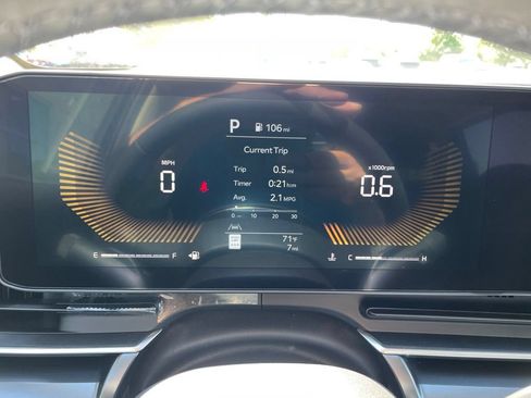 New 2026 Kia Carnival FWD image 26