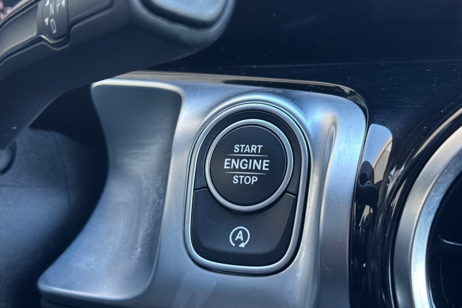 Used 2023 Mercedes-Benz GLB 250 image 22