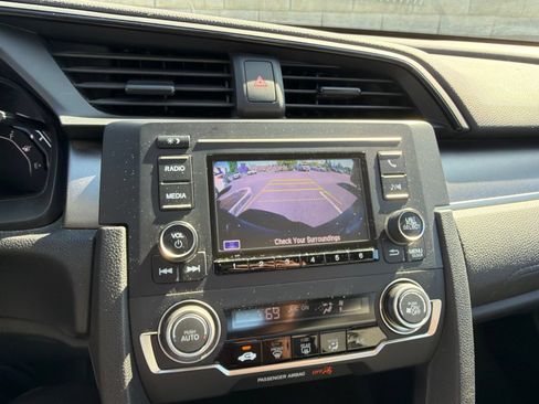 Used 2016 Honda Civic LX image 9