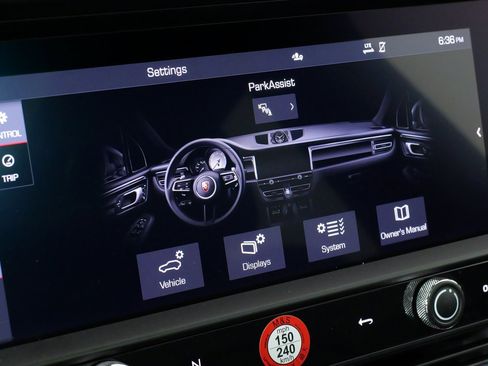 Used 2024 Porsche Macan image 56