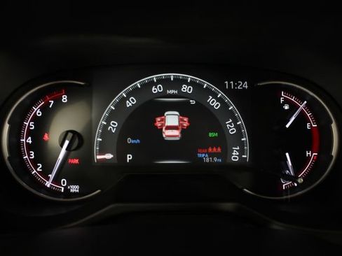 Used 2023 Toyota RAV4 XLE AWD/4WD image 11