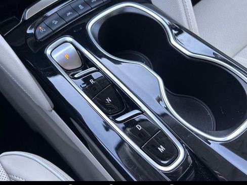 Certified 2023 Buick Envision Avenir image 36