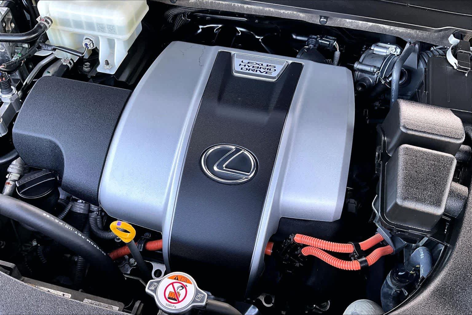 Used 2022 Lexus RX 450h F Sport w/ Accessory Package AWD/4WD image 31