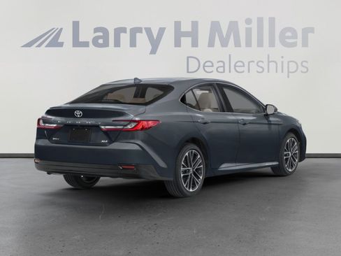 New 2026 Toyota Camry XLE FWD image 2