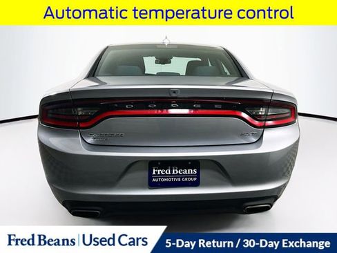 Used 2016 Dodge Charger SXT image 8