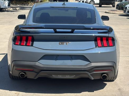 Used 2024 Ford Mustang GT Premium image 6