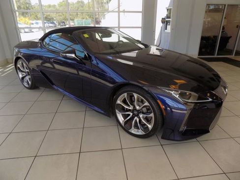 Used 2021 Lexus LC 500 Convertible image 52