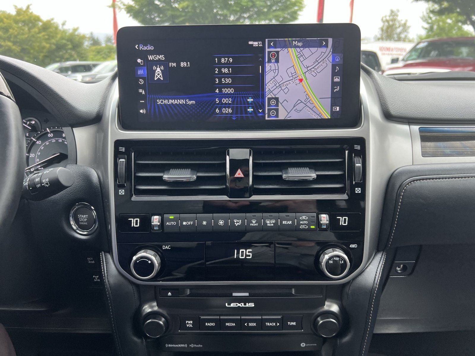 Used 2023 Lexus GX 460 Premium w/ Premium Package AWD/4WD image 18