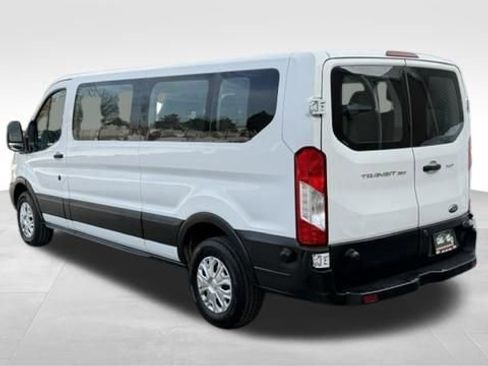 Used 2017 Ford Transit 350 XLT image 9