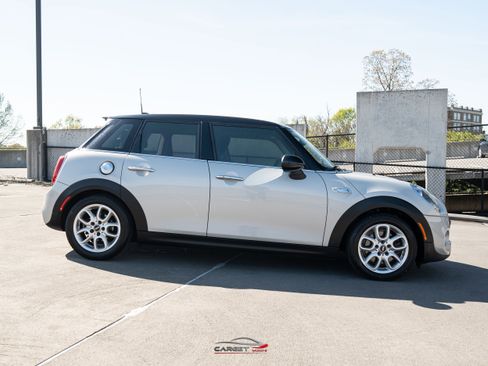 Used 2015 MINI Cooper S image 8