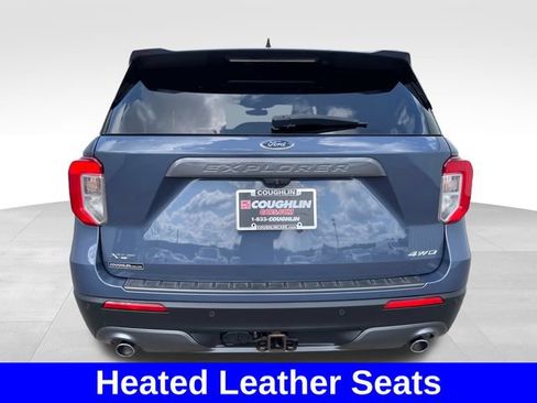 Used 2021 Ford Explorer XLT w/ Equipment Group 202A AWD/4WD image 4