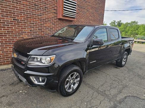 Used 2018 Chevrolet Colorado Z71 AWD/4WD image 22