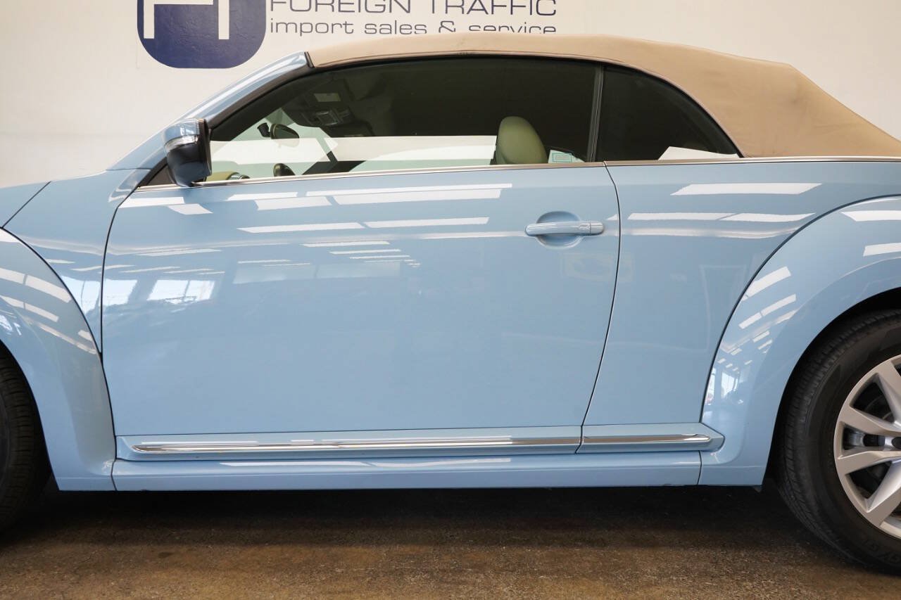 Used 2015 Volkswagen Beetle TDI FWD image 19