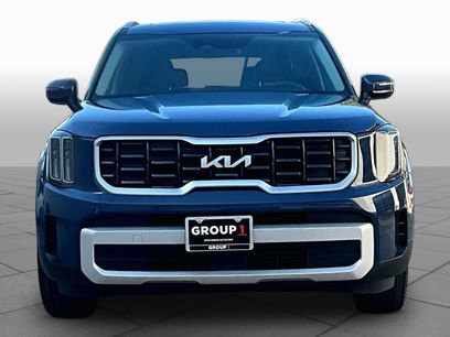 Certified 2025 Kia Telluride S