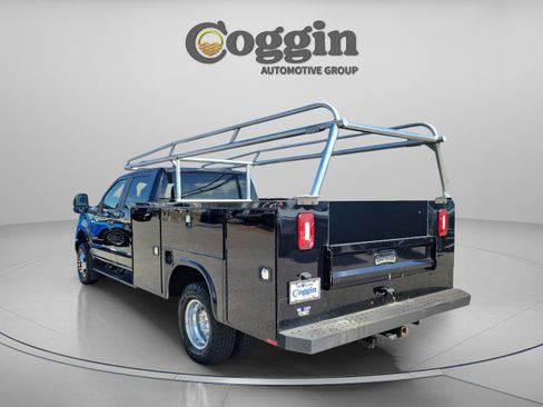 Used 2022 Ford F350 XL w/ Power Equipment Group AWD/4WD image 2