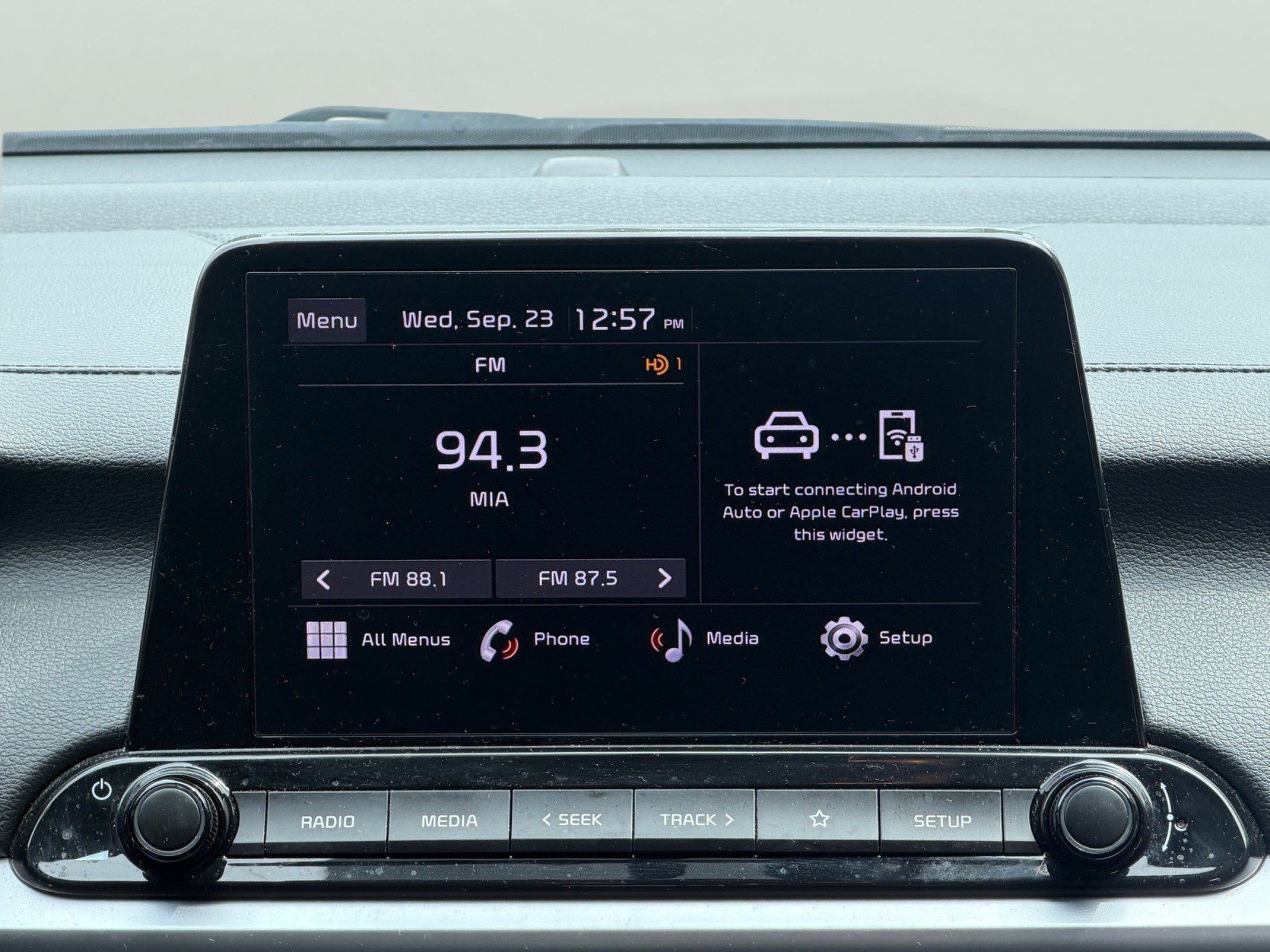Certified 2024 Kia Forte LXS w/ LXS Technology Package FWD image 30