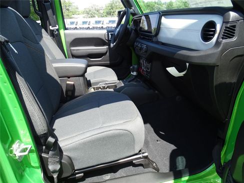 New 2025 Jeep Wrangler Willys image 7