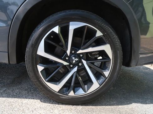 Used 2024 Mitsubishi Outlander SEL AWD/4WD image 56