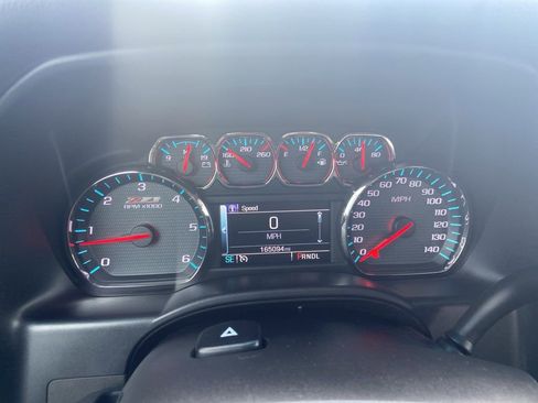 Used 2019 Chevrolet Silverado 1500 LT w/ All Star Edition image 13