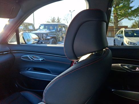 Certified 2023 Genesis GV70 2.5T w/ Sport Prestige Package image 17