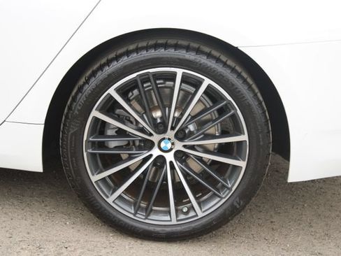 Used 2021 BMW 530e w/ Parking Assistance Package RWD image 7