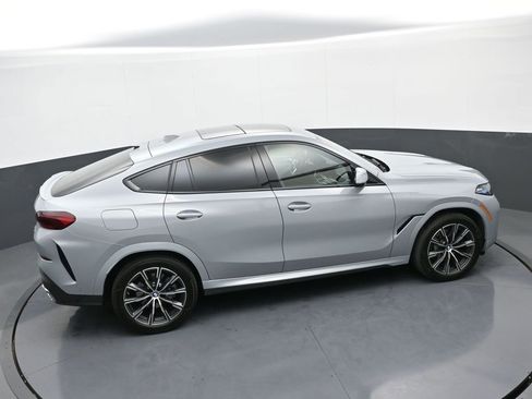 Used 2026 BMW X6 xDrive40i image 38