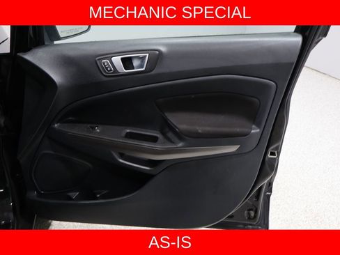 Used 2018 Ford EcoSport SE w/ SE Convenience Package image 21