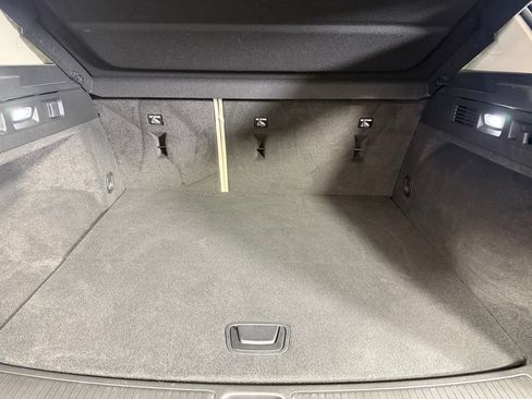 Used 2023 Buick Envision Avenir AWD/4WD image 30