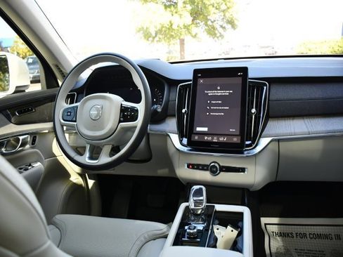 New 2026 Volvo XC90 B6 Ultra image 20