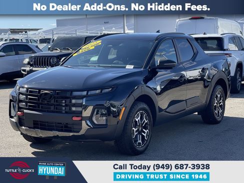 Used 2025 Hyundai Santa Cruz XRT AWD/4WD image 3